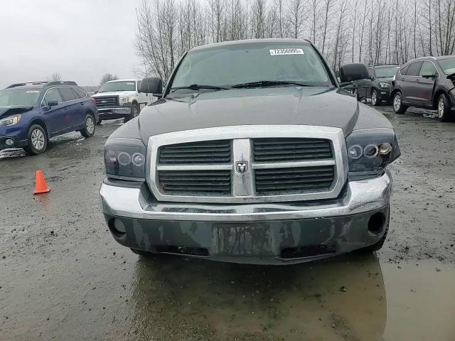 Dodge Dakota 2005