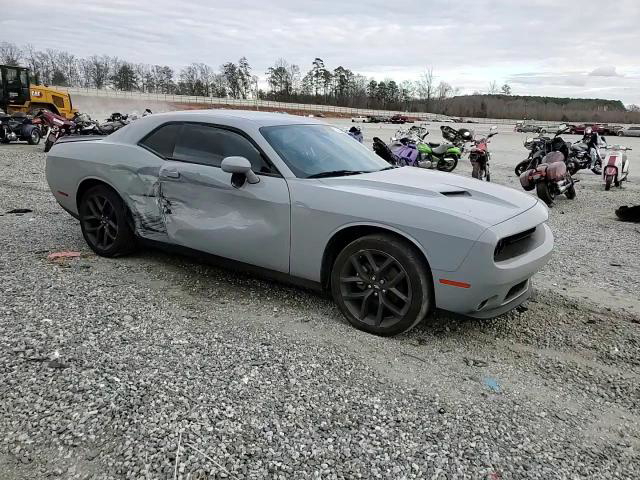 Dodge Challenger 2021