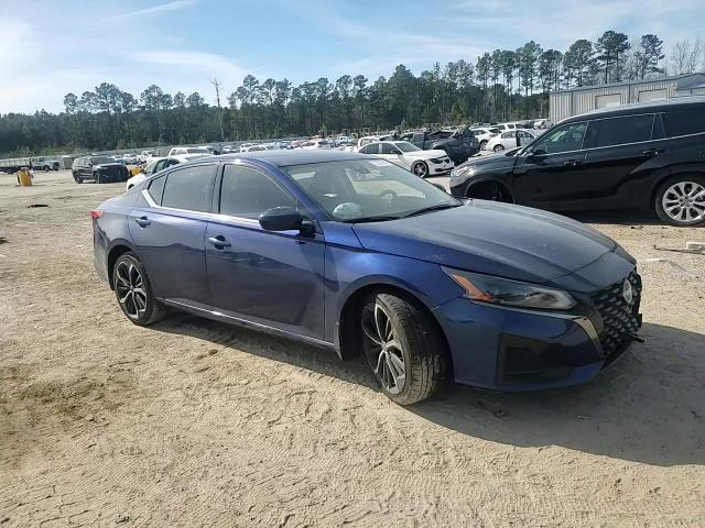Altima 2024