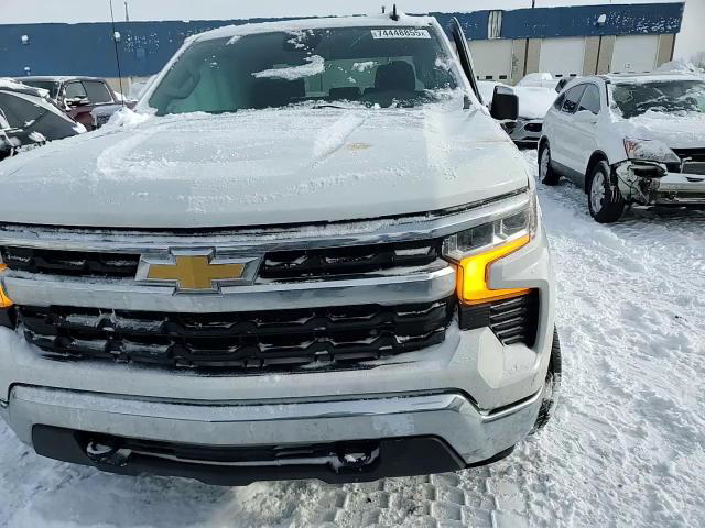 Chevrolet Silverado 2023