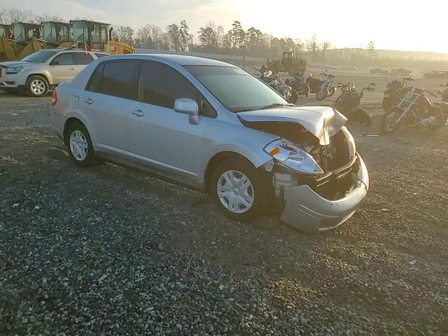 Nissan Versa 2010