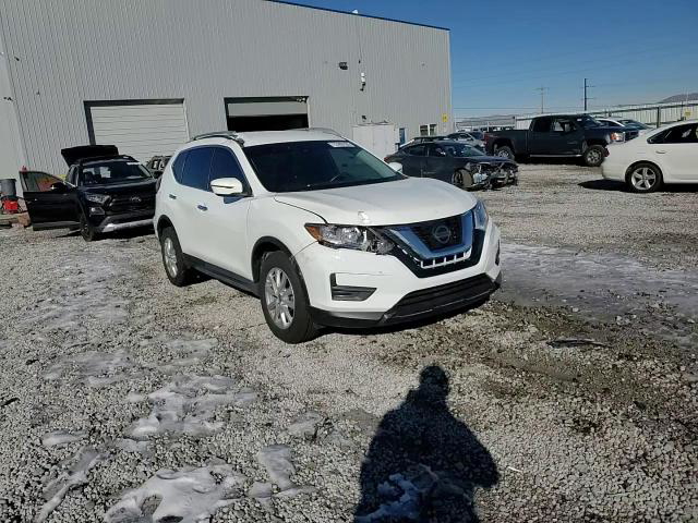 Nissan Rogue 2020