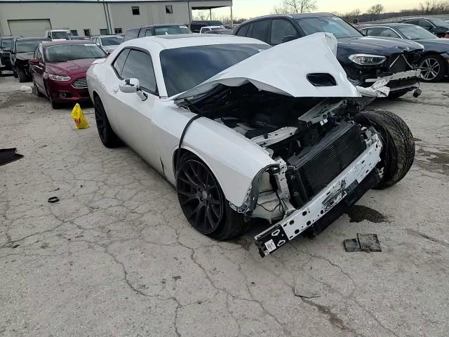 Dodge Challenger 2016