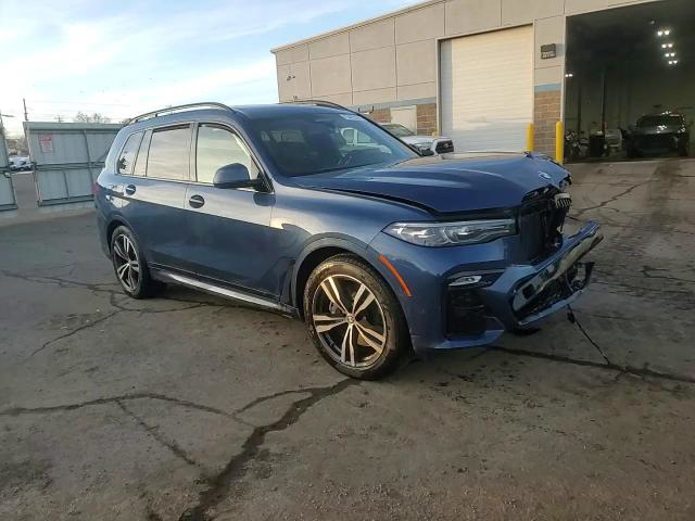 BMW X7 2022