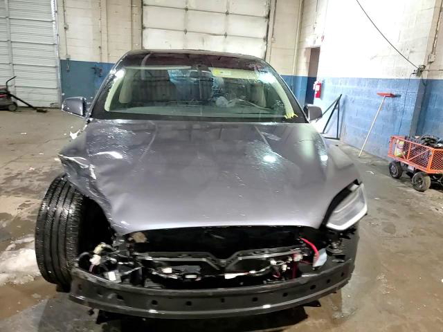 Tesla Model X 2016