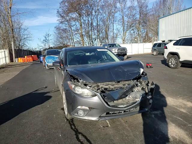 Mazda 3 2016
