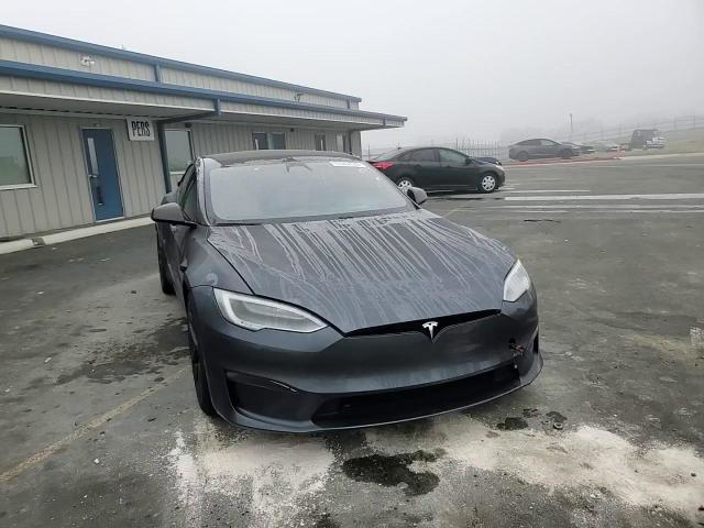 Tesla Model S 2021
