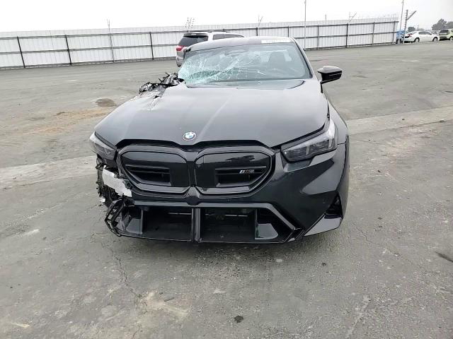BMW M5 2025