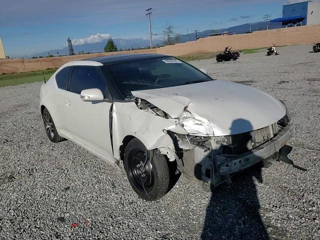 Toyota  2016