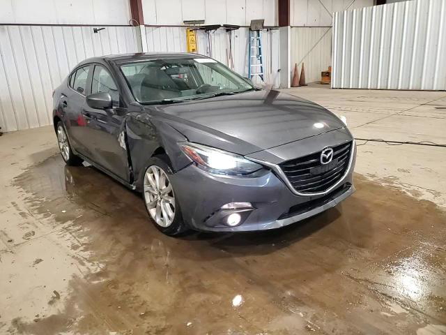 Mazda 3 2016