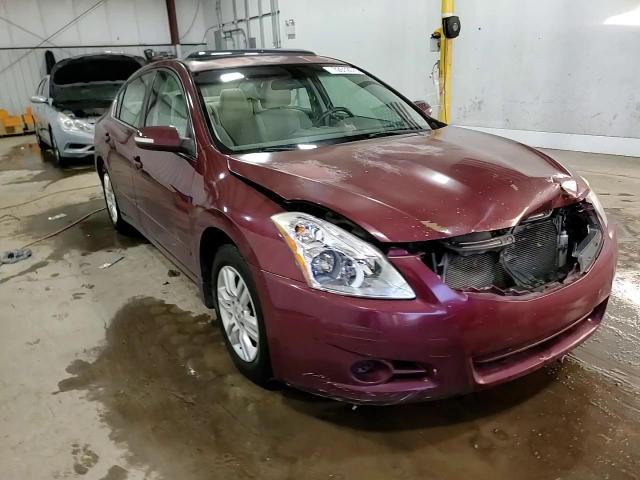 Nissan Altima 2012