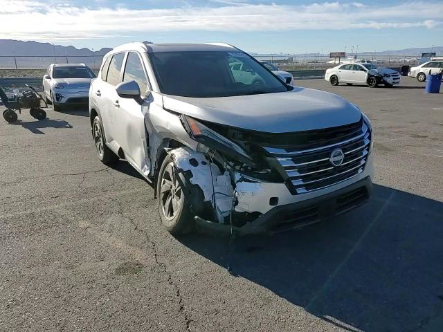 Nissan Rogue 2024