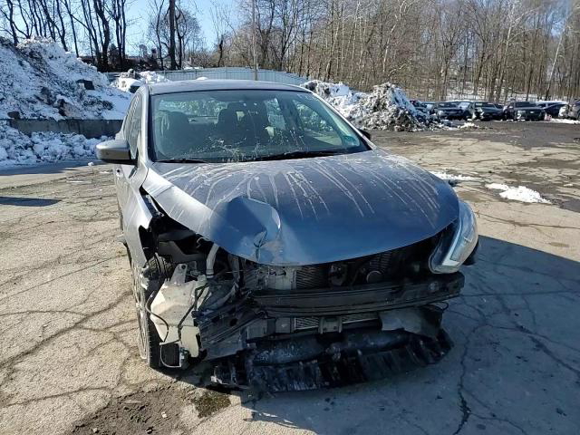 Nissan Sentra 2016