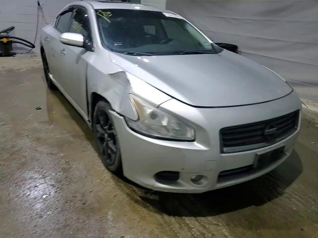 Nissan Maxima 2014