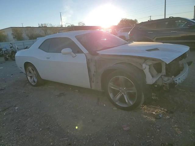 Dodge Challenger 2016