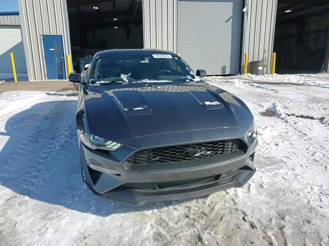 Ford Mustang 2020
