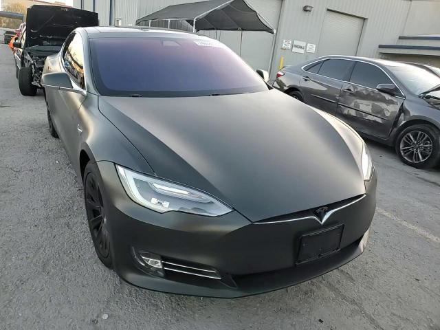 Tesla Model S 2017