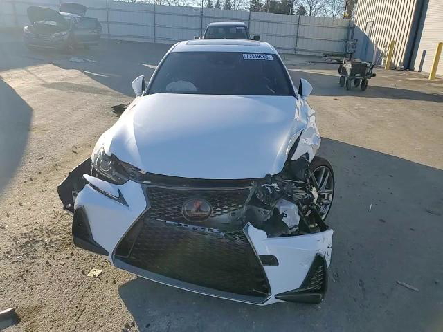 Lexus IS 2018