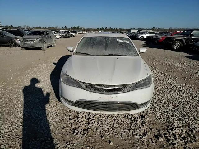 Chrysler 200 2016
