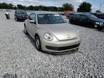 Volkswagen Beetle 2012