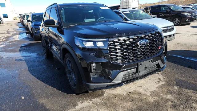 Ford Explorer 2025