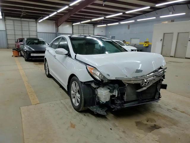 Hyundai Sonata 2013