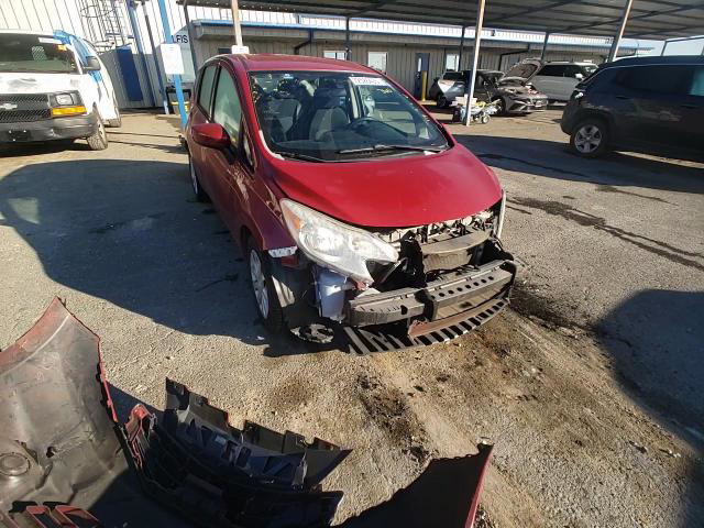 Nissan Versa 2015