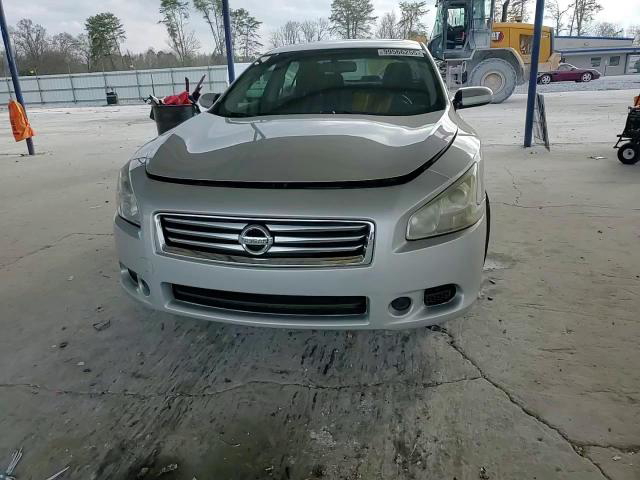 Nissan Maxima 2014