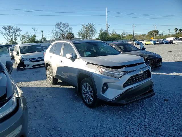 Toyota RAV 4 2024