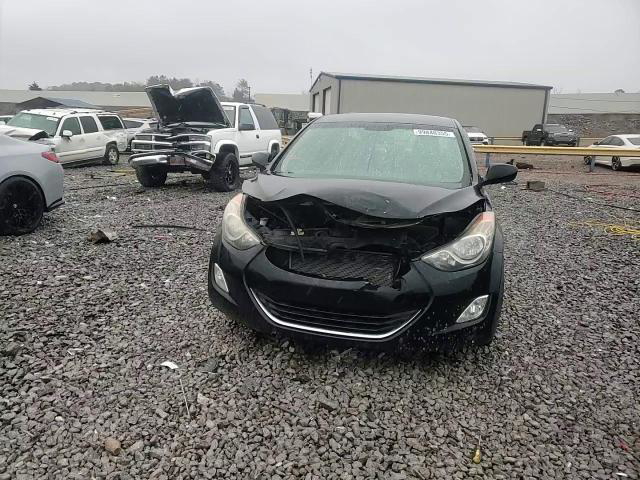 Hyundai Elantra 2012