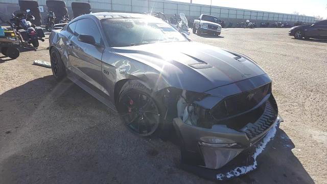 Ford Mustang 2021