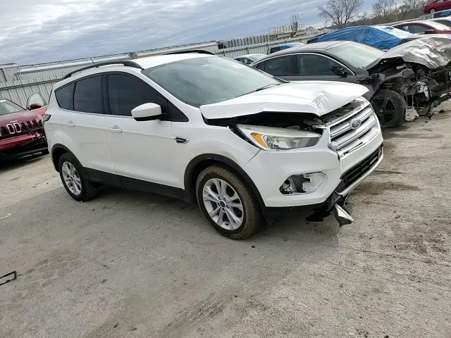 Ford Escape 2018