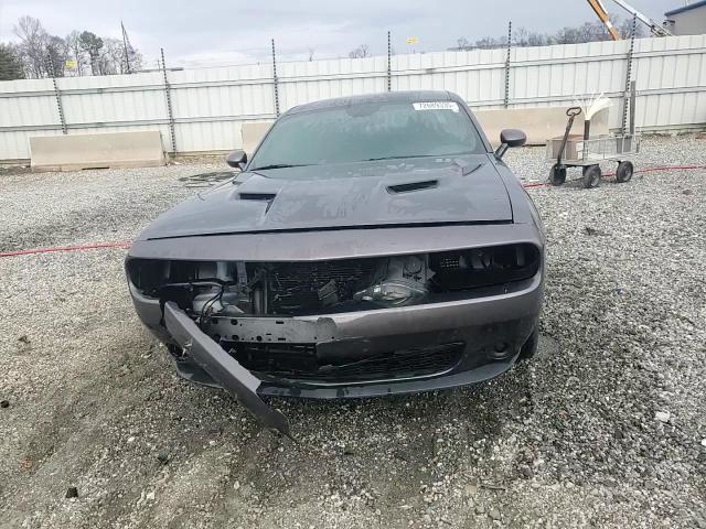 Dodge Challenger 2016