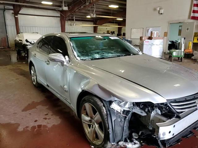 Lexus LS 2011