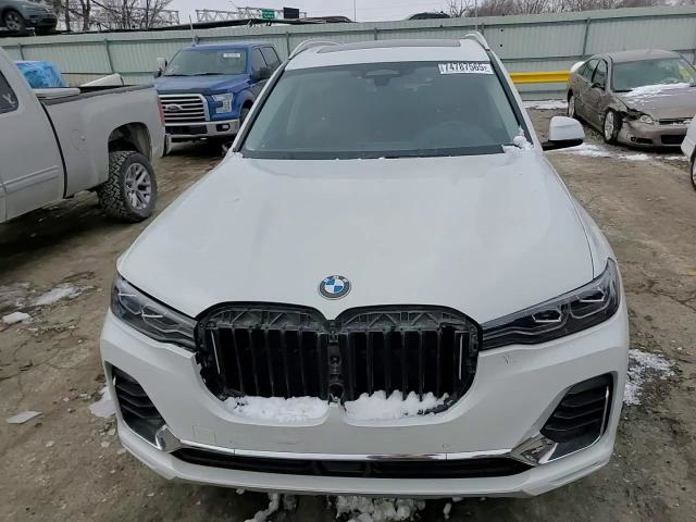 BMW X7 2021