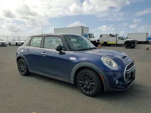 MINI Cooper 2016