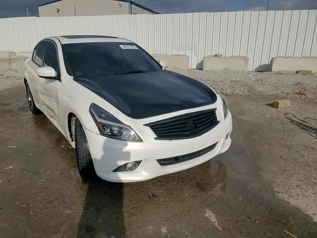 Infiniti Q40 2015