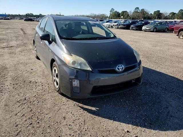 Toyota Prius 2011