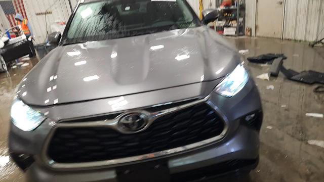 Toyota Highlander 2025