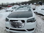 Chrysler 300 2019