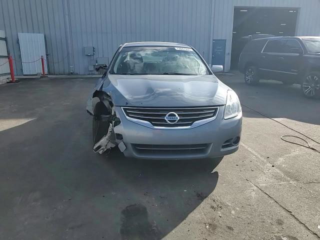 Nissan Altima 2012