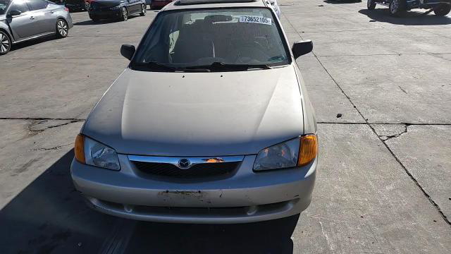Mazda Protege 2000