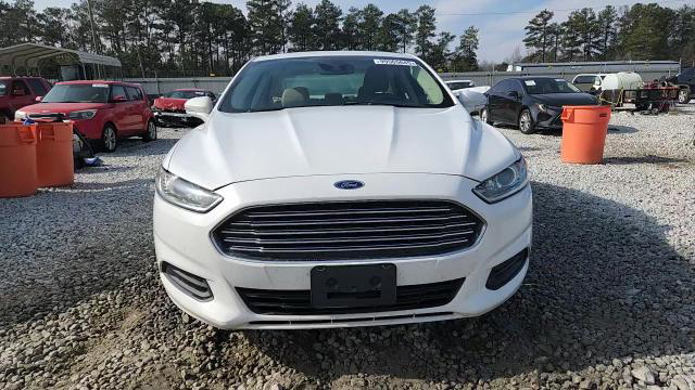 Ford Fusion 2016