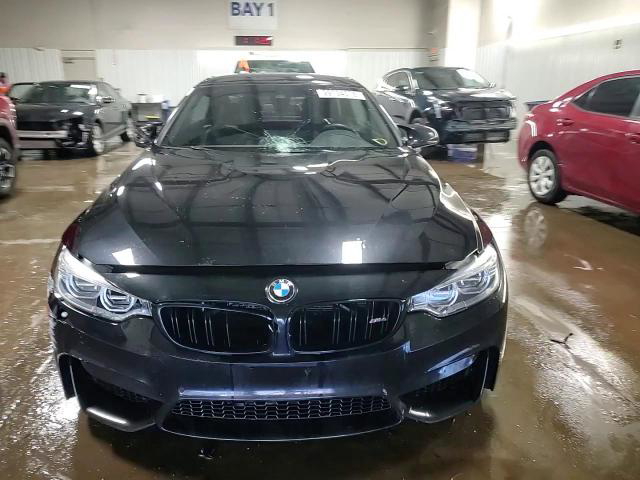 BMW M4 2016