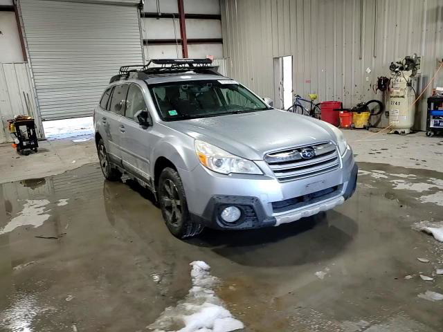 Subaru Outback 2013