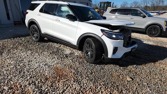 Ford Explorer 2025