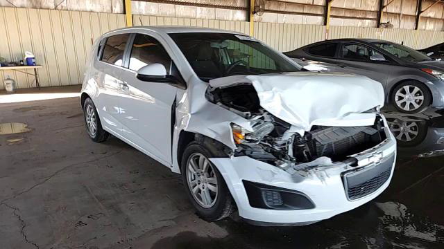 Chevrolet Sonic 2015