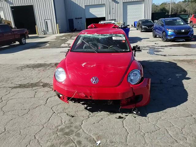 Volkswagen Beetle 2014