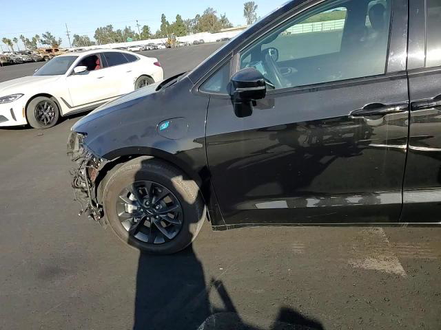 Chrysler Pacifica 2024