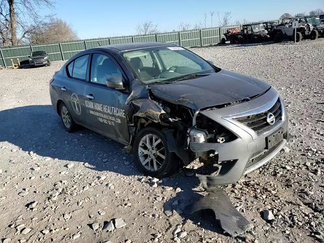 Nissan Versa 2018